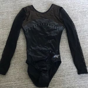 Gymnastics leotard